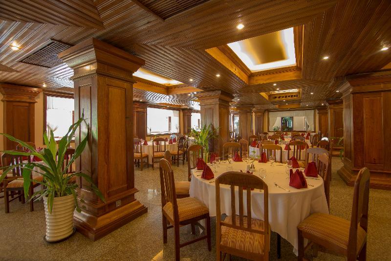 Angkor Era Hotel Сіємреап Екстер'єр фото
